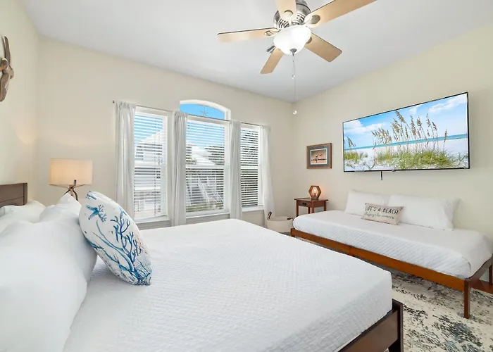 The Yellow House At Herons Walk Holiday home Pensacola